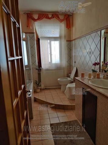 IMMOBILI-IMMOBILE RESIDENZIALE-Via Trieste, 14, 65028 Tocco Da Casauria PE, Italia - Foto 6