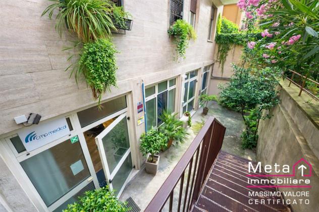 LABORATORIO/UFFICIO DI 193 M² CON DOPPIO INGRESSO - Foto 7