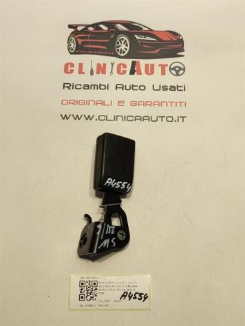 AGGANCIO CINTURA DI SICUREZZA POSTERIORE MERCEDES Classe E Berlina W211 A2118604369 647 (0207)