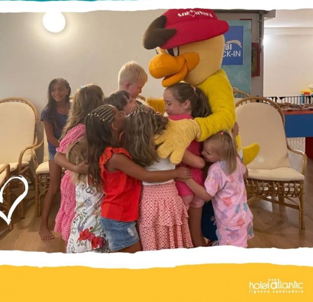 ANIMATRICE - ANIMATORE BAMBINI MINI O JUNIOR CLUB MARE ITALIA - Foto 5