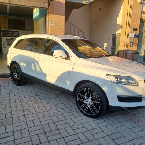 AUDI Q7 3.0 TDI AUTOMATICO 4X4 - Foto 2