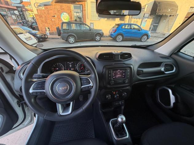 Jeep Renegade 1.6 Mjt 120 CV Longitude - Foto 6