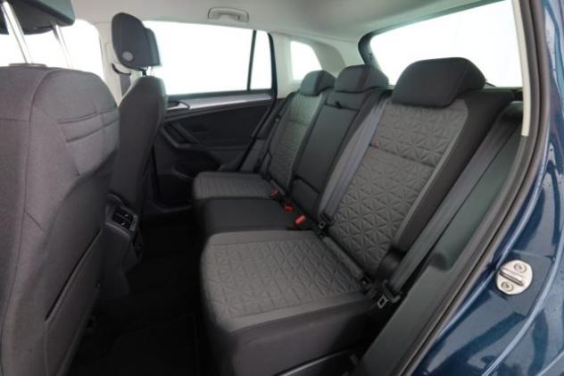 VOLKSWAGEN Tiguan Tiguan 2.0 TDI 150 CV SCR DSG Life rif. 24039243 - Foto 2