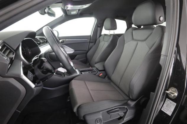 AUDI Q3 Q3 SPB 35 TDI S tronic Identity Black rif. 23783168 - Foto 2