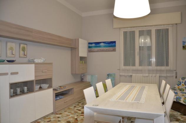 Viareggina in affitto a Pietrasanta 130 mq Rif: 1096778