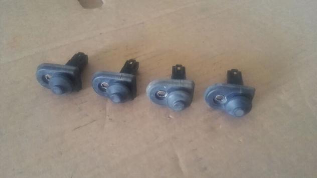 Pulsante Contatto Porta Mitsubishi L200 3 serie 05
