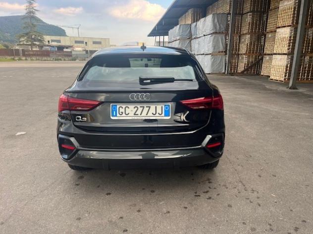 Audi Q3 SPB 35 TDI quattro S tronic Business Plus - Foto 2