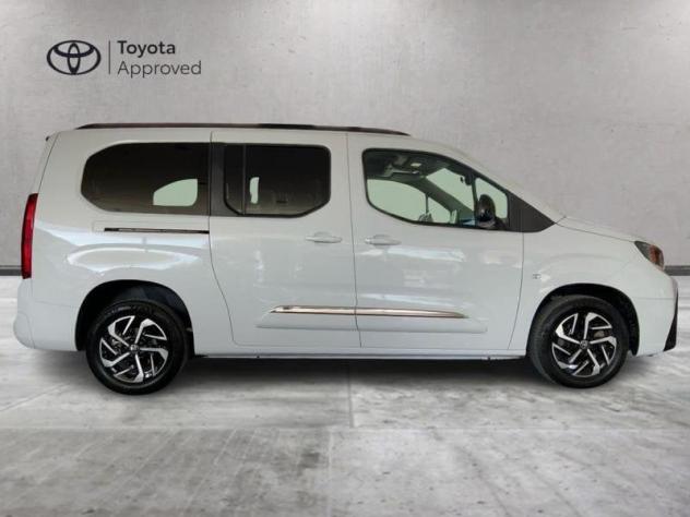 Toyota Proace City Verso 1.5D 130 CV S&S L2 Executive - Foto 5