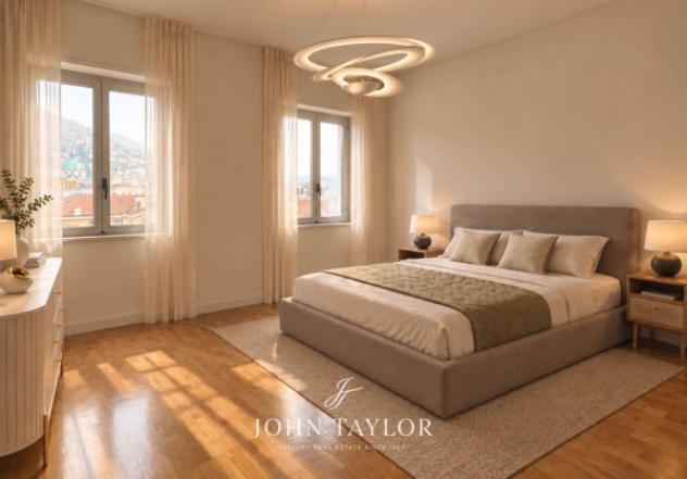 Appartamento di 140 m² con 5 locali e box auto in vendita a Como - Foto 9