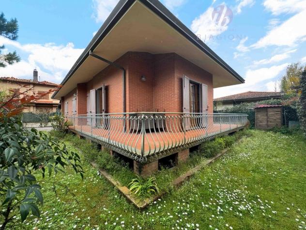 Casa singola in vendita a Forte dei Marmi 194 mq Rif: 1313096