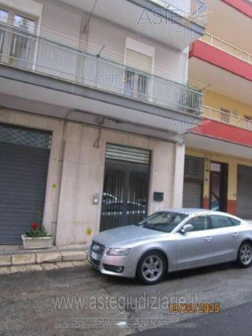 IMMOBILI-IMMOBILE RESIDENZIALE-Via degli Oleandri - via dei Frassini 41