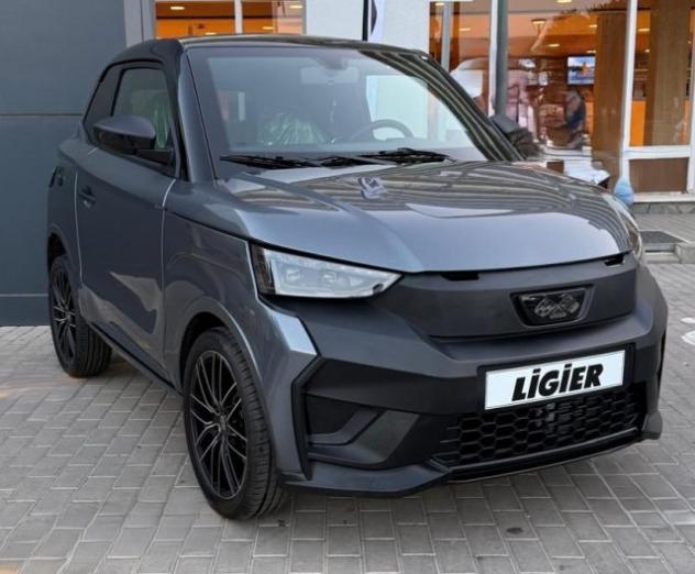 LIGIER JS 50 DCI L6 Edizione Limitata ( NUOVA ) MY26 rif. 24073762