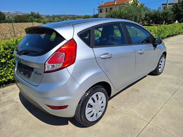 Ford fiesta 1.4 GPL 95cv.Distribuzione Ok - Foto 8