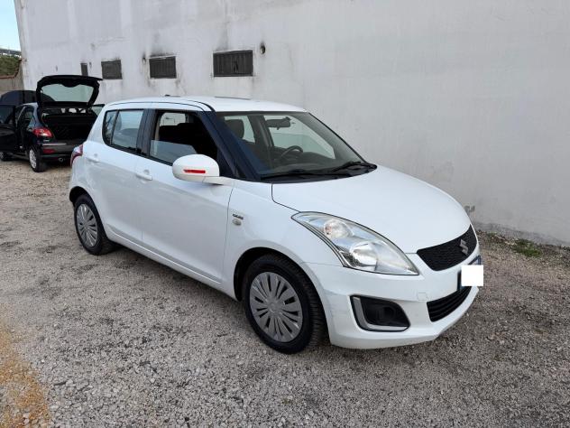 Suzuki Swift 1.3 DDiS 5 porte B-Top-2014 - Foto 3