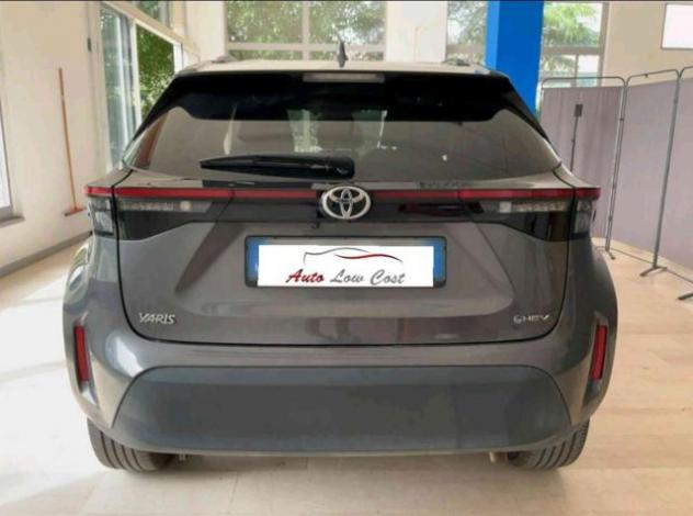 TOYOTA Yaris Cross 1.5 Hybrid 130 CV 5p. E-CVT Trend rif. 24074613 - Foto 5