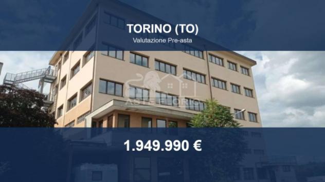 Immobile in asta di 2000 m² in vendita a Torino