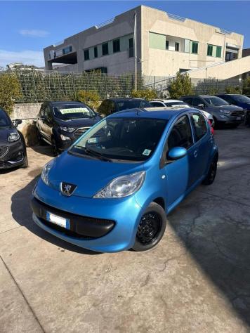 PEUGEOT - 107 - 5p. Sweet Years