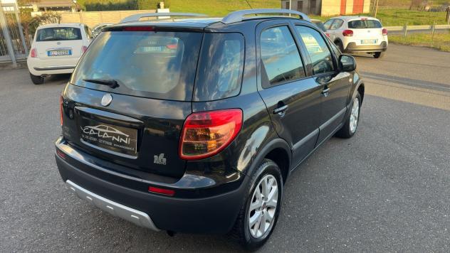 Fiat Sedici 2.0 MJT 16V DPF 4x4 Emotion - Foto 3
