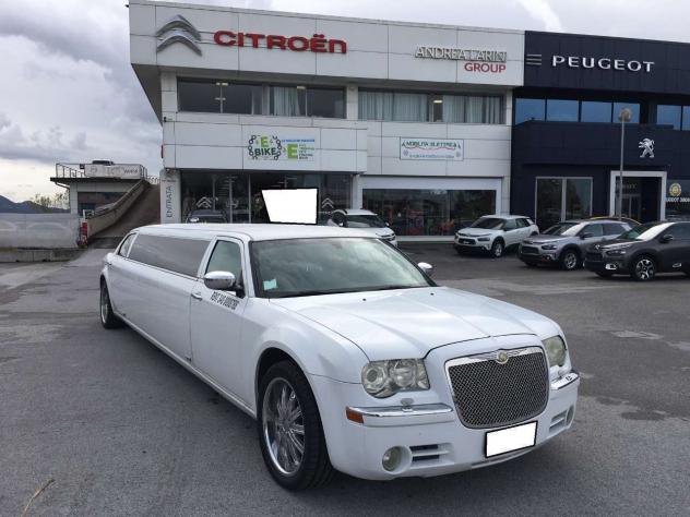 Chrysler 300C C300 LIMOUSINE - Foto 2
