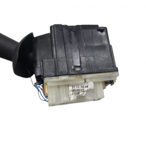 DEVIO TERGICRISTALLO RENAULT Captur Serie 255675887R (1319) - Foto 12