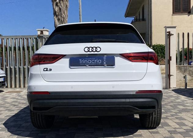 Audi Q3 Business 2.0 TDI 150CV 35 - Foto 5