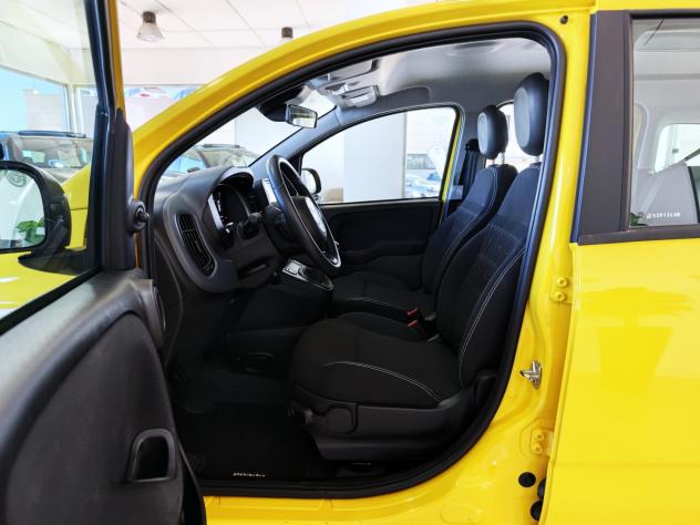 Fiat Panda 1.0 Hybrid ICON 2025 - Foto 9