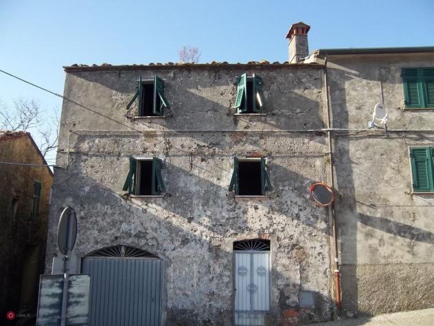 Quadrilocale in Vendita in Via San Rocco a Fosdinovo