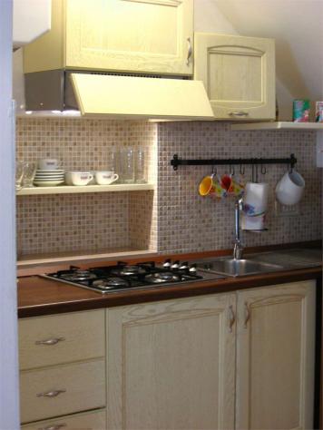 A000249 - monolocale arredato / porta napoli - Foto 7