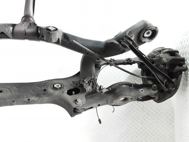 ASSALE POSTERIORE BMW Serie 1 F20 B37 D15 A Diesel 1500 (1119) - Foto 3