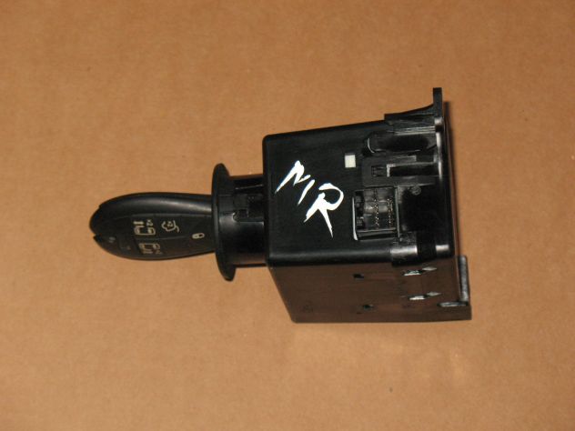 P68210155AB BOCCHETTO CHIAVE CHRYSLER GRAN VOYAGER 68210155AB T0000217670135 - Foto 3