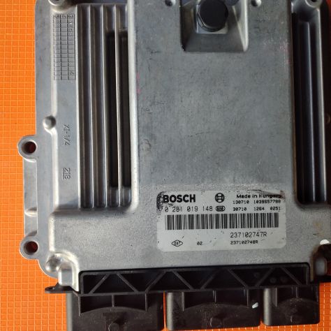 centralina motore Renault Clio IV DCI 1.5 BOSCH 0281019148 / 237102747R CENTRAL