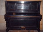pianoforte verticale francese