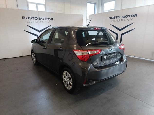 Toyota Yaris Yaris 5p 1.5h Style my18 - Foto 6