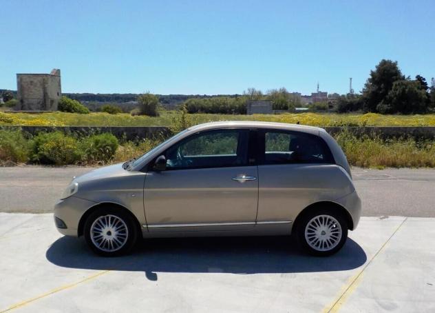 Lancia Ypsilon 1.3 MJT 90 CV Oro - Foto 9