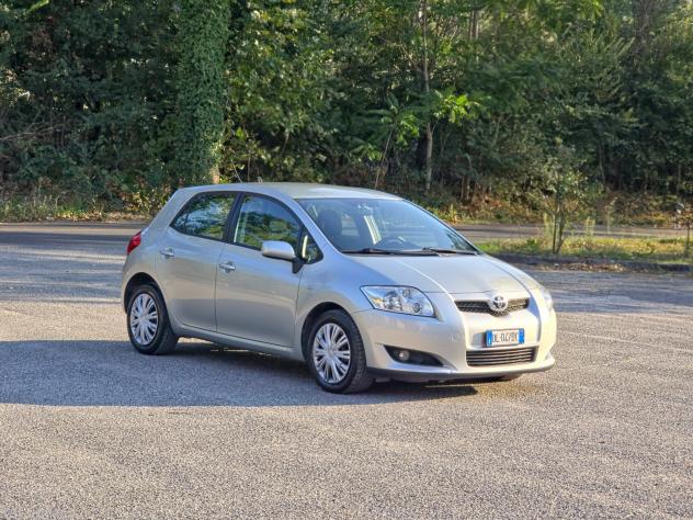 Toyota Auris 2.0 D-4D DPF 5 porte Sol CV-126 E4 Manuale NEO 2007