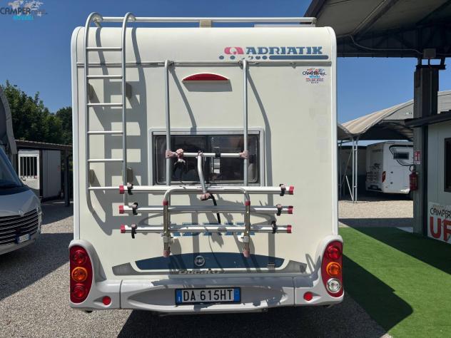 ADRIA ADRIATIK CORAL 680 SK - Mansardato con letti a castello in coda - Foto 5