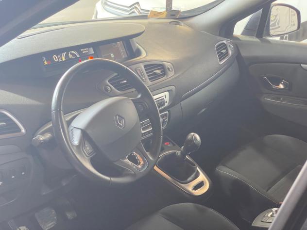 Renault Scenic Scic XMod 1.5 dCi 110CV Limited - Foto 9