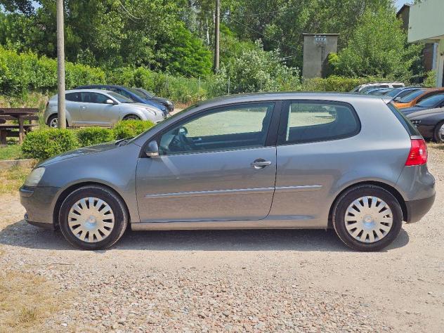 VOLKSWAGEN GOLF 5 1.6 BENZINA 3P GARANZIA 12M - Foto 3