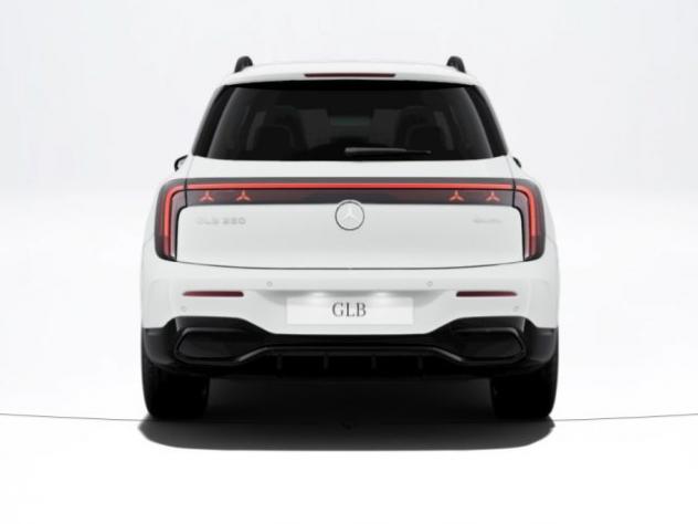 MERCEDES-BENZ GLB EQ 350 4Matic AMG Line Advanced Plus rif. 23901251 - Foto 4