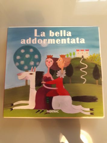 Libro puzzle "La bella addormentata"