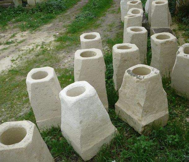 Mortai in pietra leccese