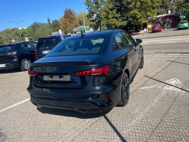 AUDI A3 Sedan TFSI 110 kW S tronic S line edition rif. 24194206 - Foto 3