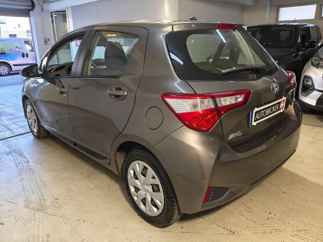 Toyota Yaris 1.5 Hybrid 5 porte Active - Foto 6