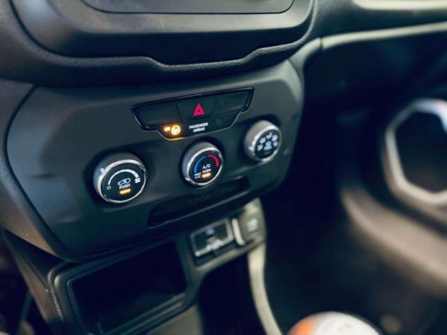 Jeep Renegade 1.6 mjt Sport fwd 95cv - Foto 10