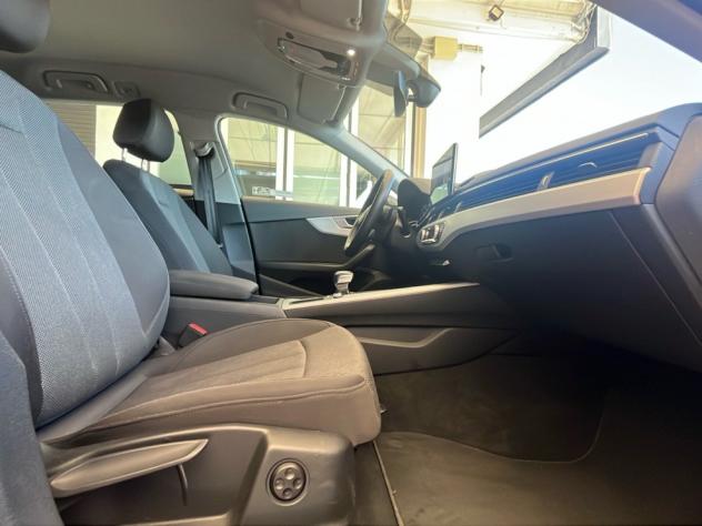 Audi A4 2.0 30 TDI 100KW BUSIN ADVAN. S TRONIC - Foto 8