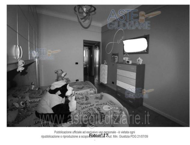 IMMOBILI-IMMOBILE RESIDENZIALE-Rione Tamburi Via Giovanni Pascoli, 74123 Taranto TA, Italia - Foto 3