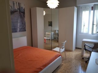 Camere arredate Modena Buon Pastore
