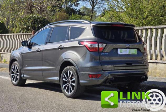 FORD Kuga 2.0 TDCI 150 CV S&S 4WD Powershift ST-Line rif. 23910344 - Foto 3