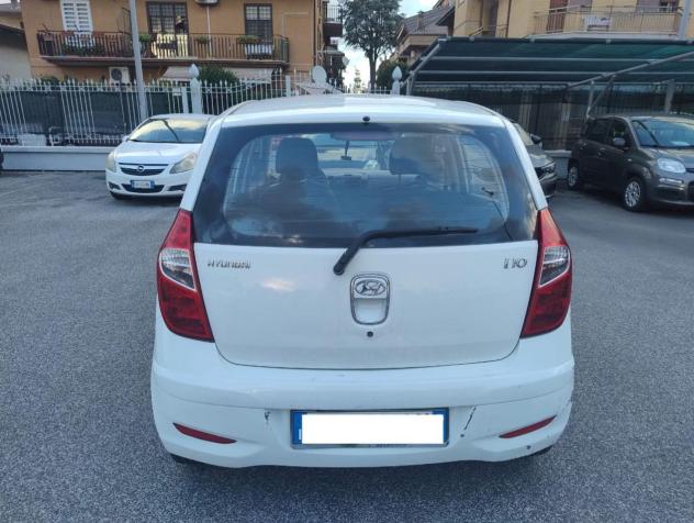 HYUNDAI i10 1.1 12V Active - Foto 7