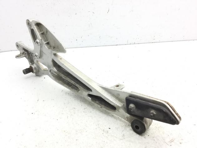 HONDA CBF N 600 STAFFA SUPPORTO PEDANE DESTRE 2005 ZDCPC38E05F - Foto 3